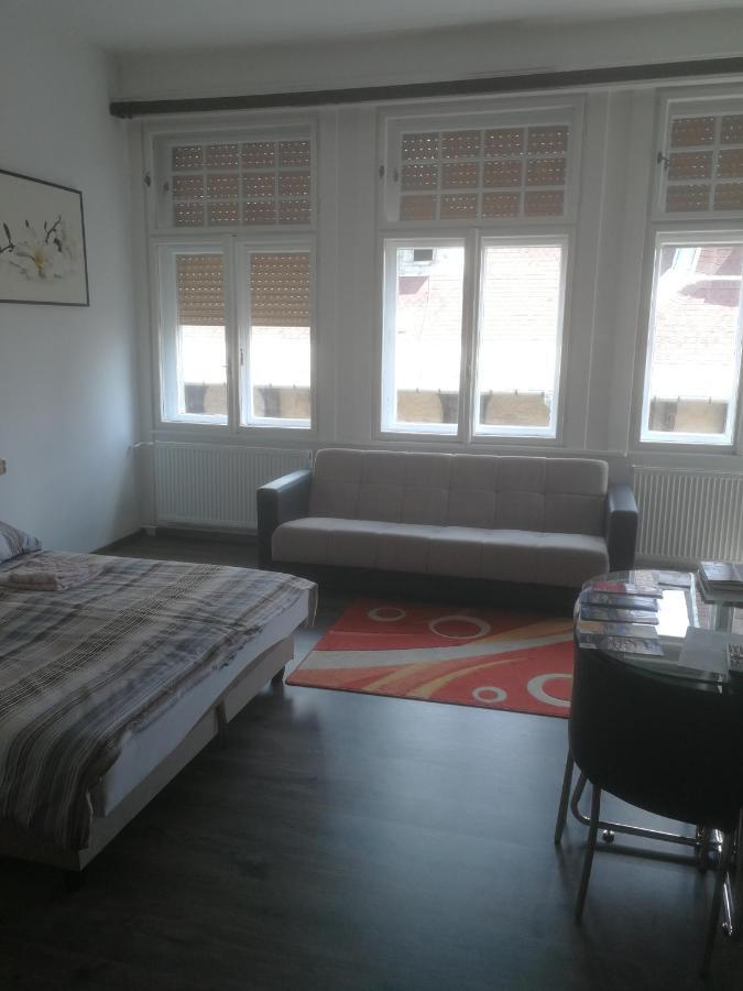 Next Door Apartment Budapest Extérieur photo
